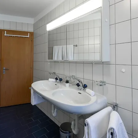 Bernina Home, Bed & Breakfast * Poschiavo